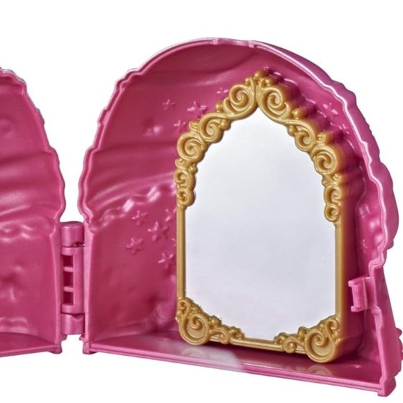 Fashion Surprise Princess Ariel 10 pcs ages 4+ great as a cake toper - Picture 13 of 13